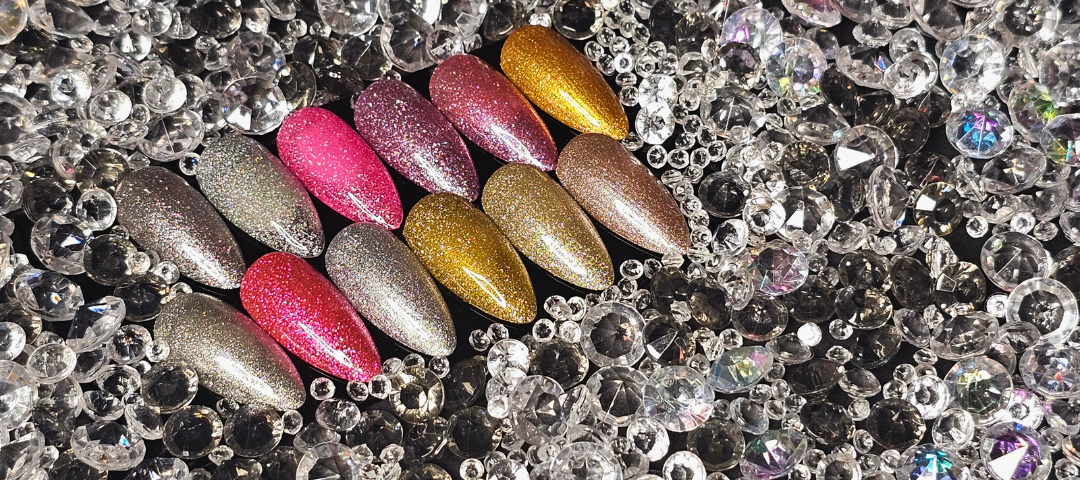 roniki.hu - Vadonatúj LUXUS körmös márka Magyarországon!