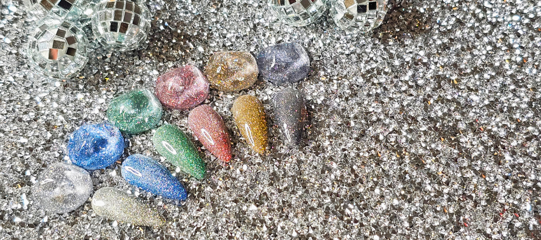 roniki.hu - Vadonatúj LUXUS körmös márka Magyarországon!