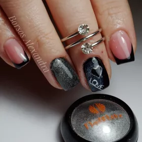 Silver cat eye pigment