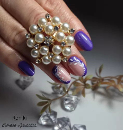 Roniki Purple flower széria - 03 gél lakk